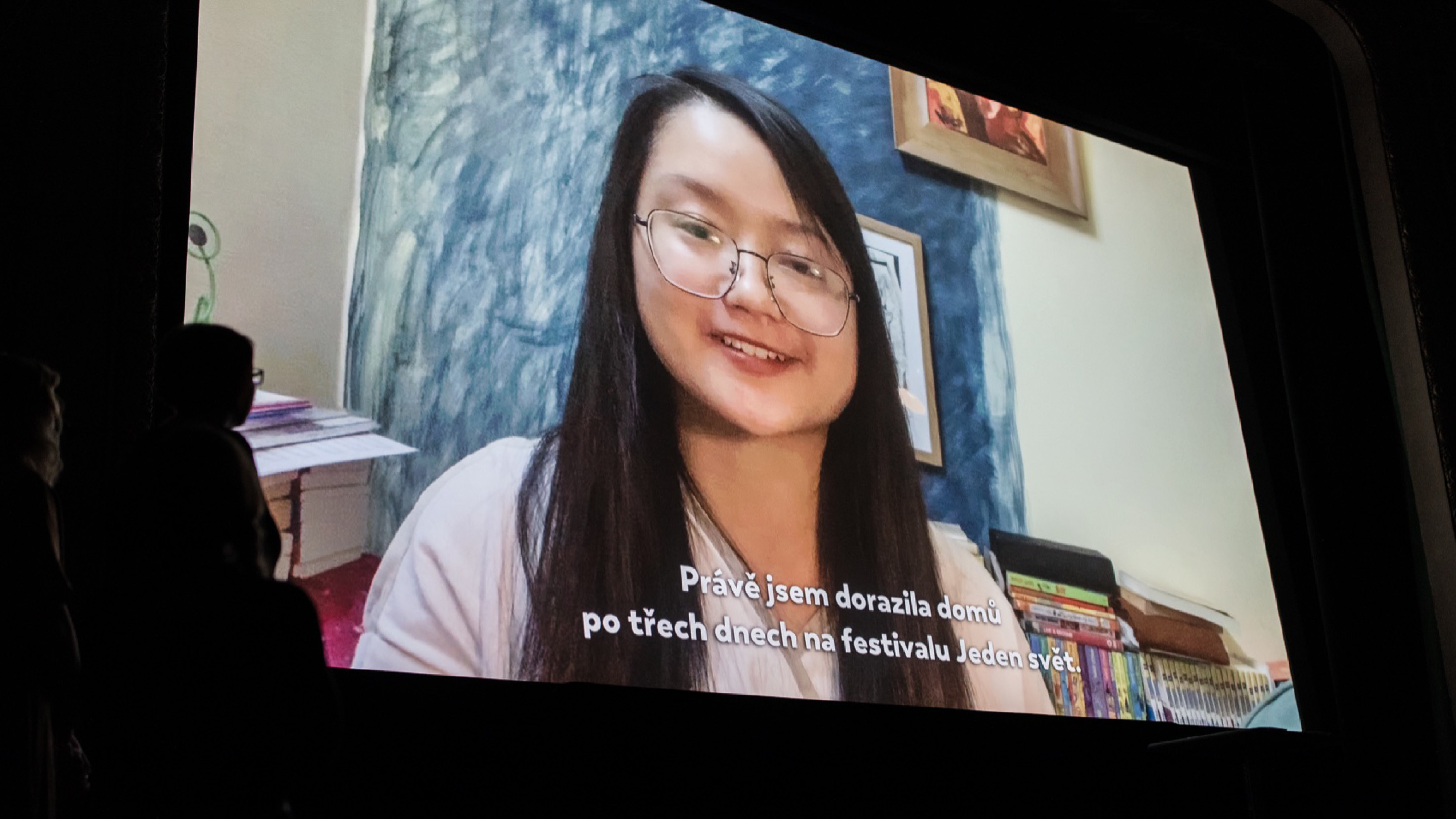 Video pozdrav od režisérky filmu Děti mlhy Diễm Hà Lệ.